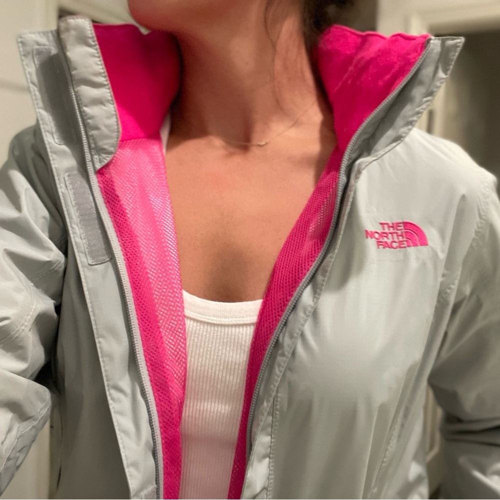 The North Face Pink Grey Ribbon Resolve Jacket Women's - Picture 4 of 15